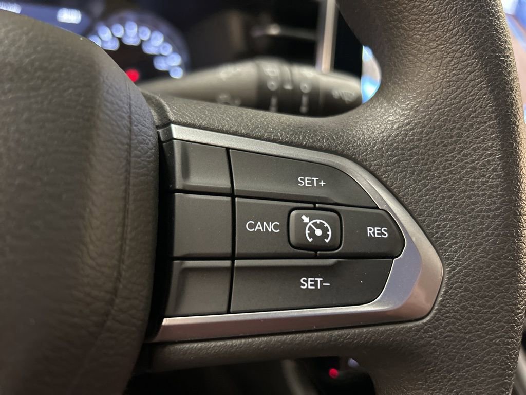 Used 2024 Jeep Compass Sport image 22