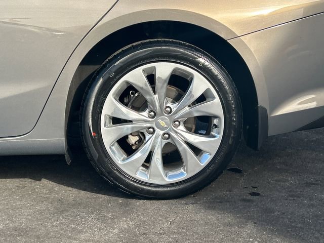 Used 2018 Chevrolet Malibu Premier w/ Driver Confidence Package image 27
