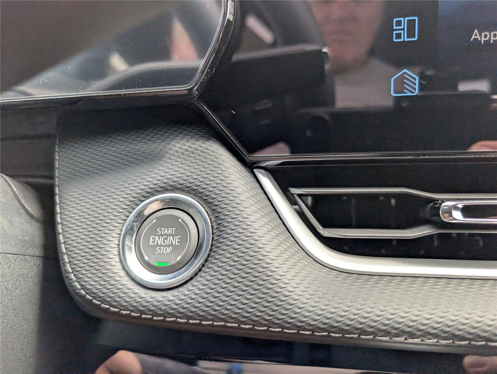 New 2027 Chevrolet Equinox LT FWD image 21