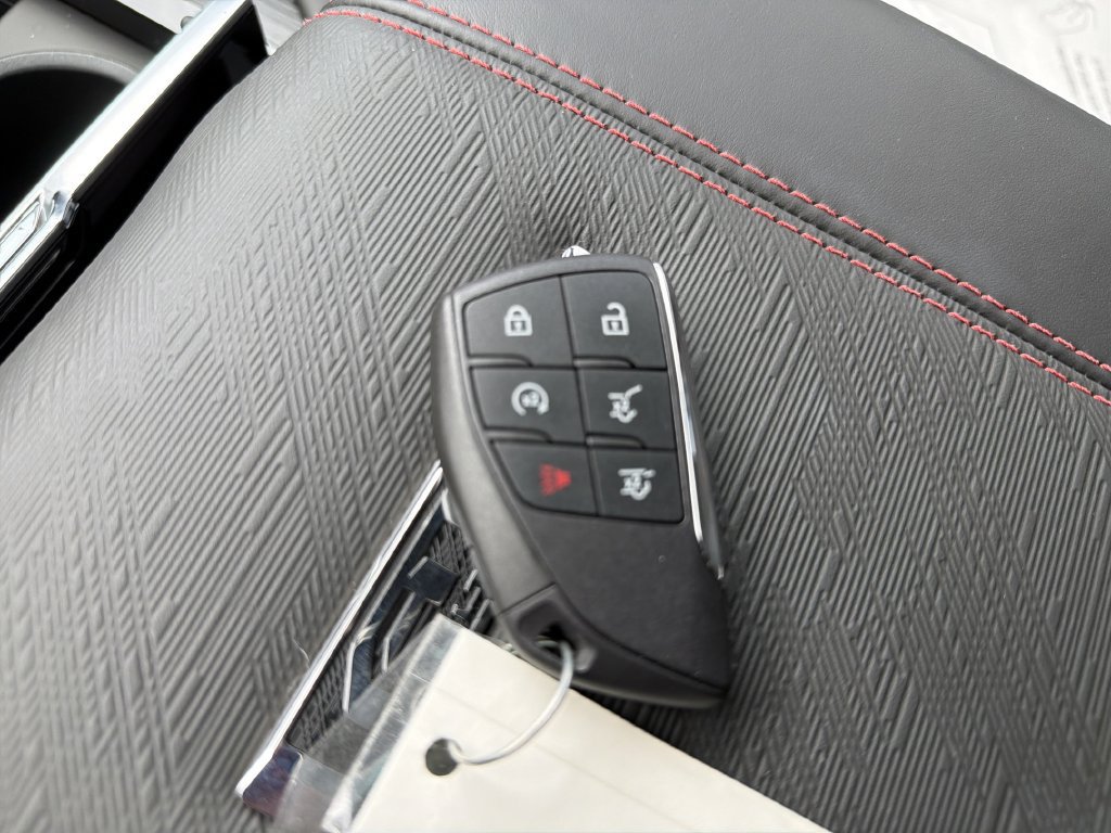 New 2026 GMC Yukon AT4 Ultimate w/ LPO, Floor Liner Package AWD/4WD image 31