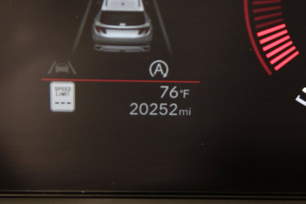 Certified 2025 Hyundai Tucson SEL image 25