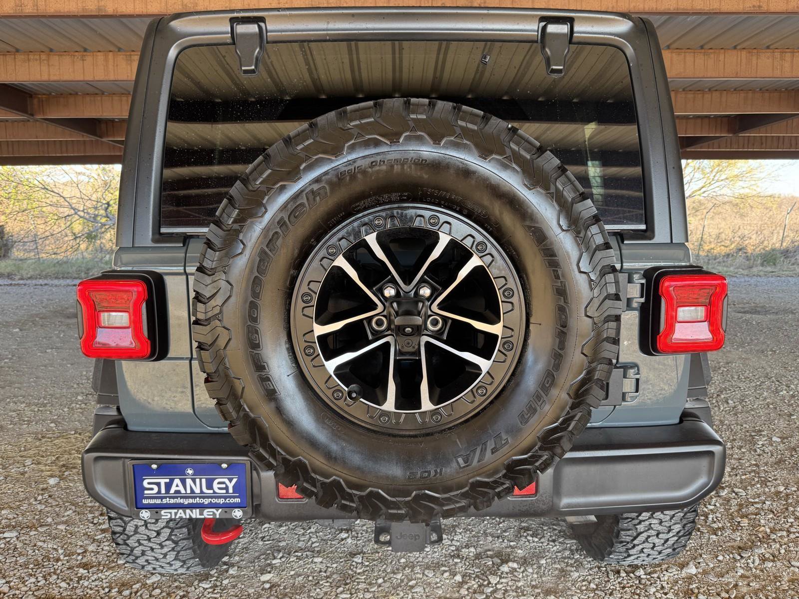 Used 2024 Jeep Wrangler Rubicon w/ XTREMEE 35" Tire Package image 44