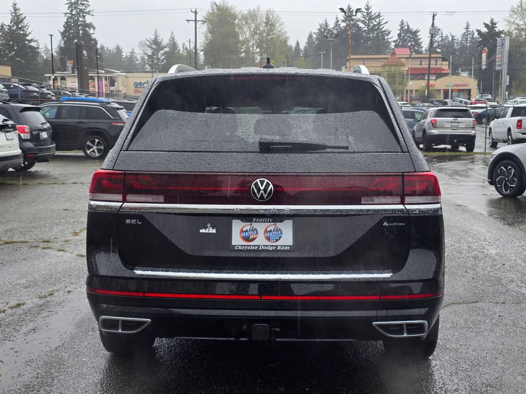 Used 2025 Volkswagen Atlas SEL Premium R-Line AWD/4WD image 7
