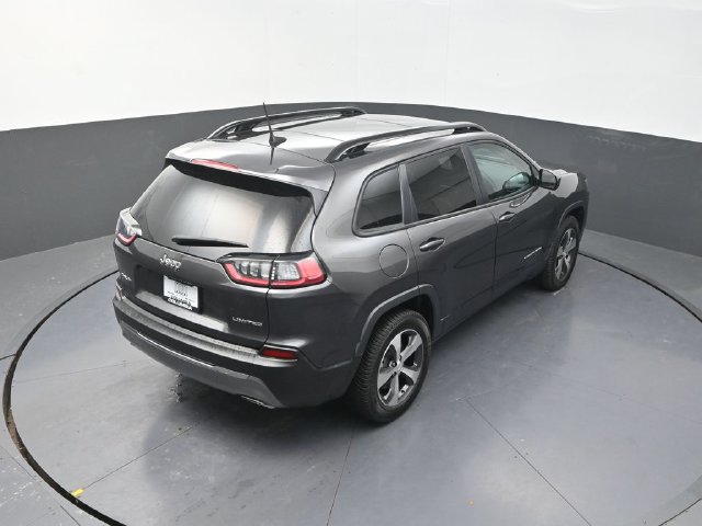 Used 2022 Jeep Cherokee Limited AWD/4WD image 17