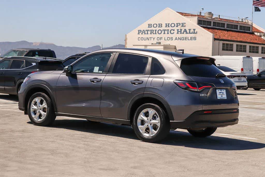 Used 2023 Honda HR-V LX image 6