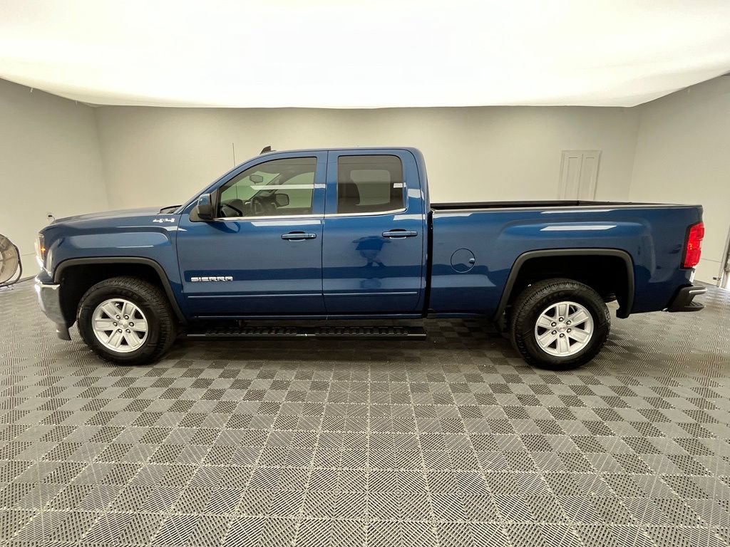 Used 2019 GMC Sierra 1500 SLE w/ SLE Value Package AWD/4WD image 12