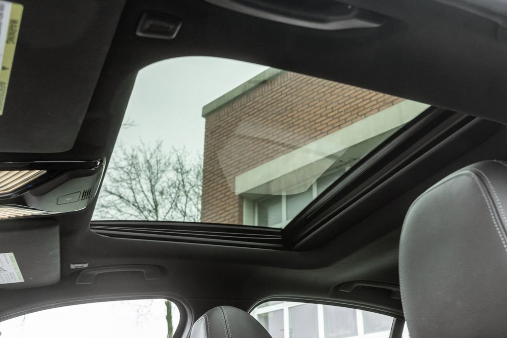 Used 2020 BMW M340i xDrive w/ Premium Package image 11