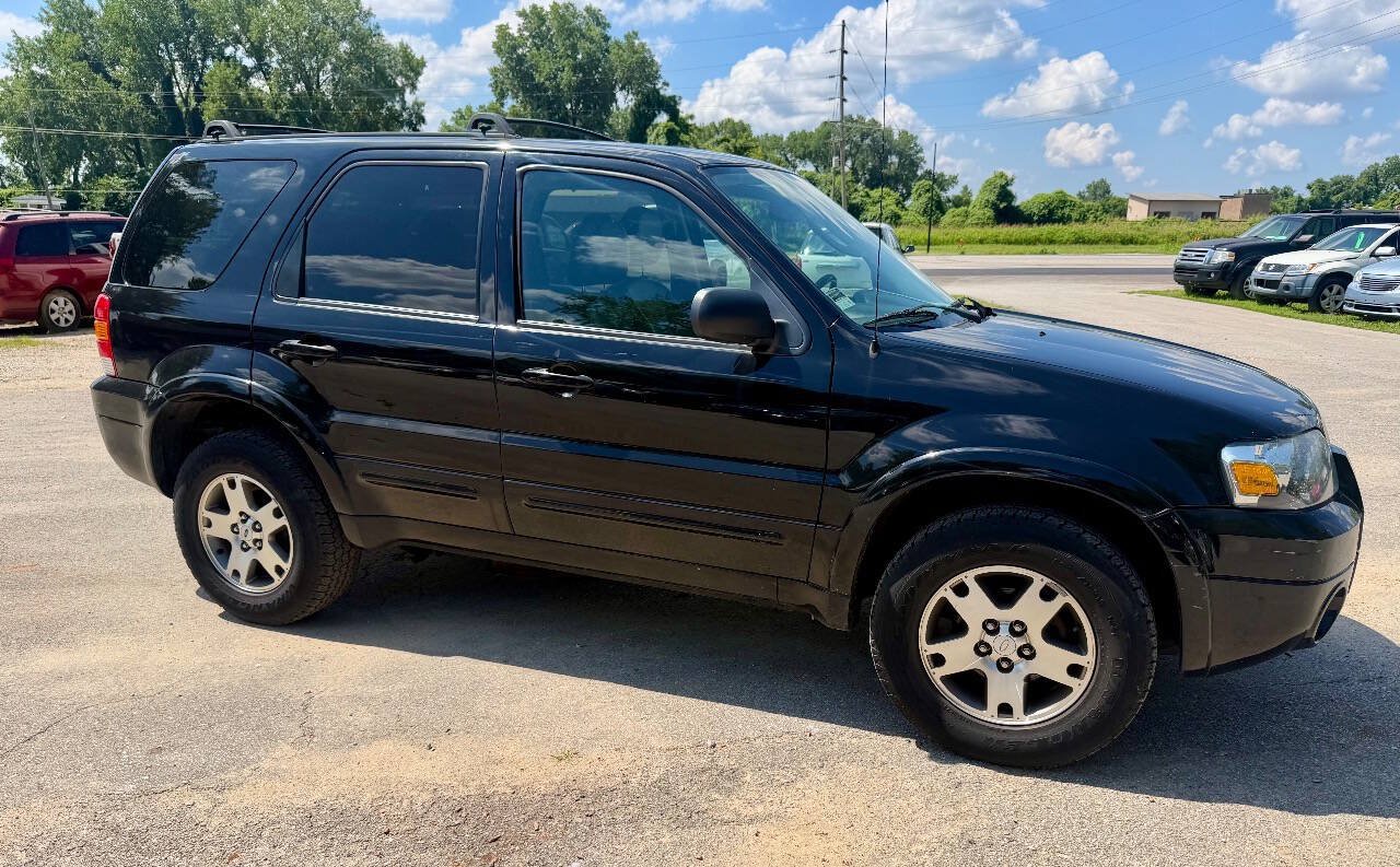 Used 2005 Ford Escape Limited FWD image 5