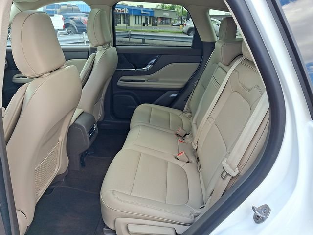 Used 2023 Lincoln Corsair AWD w/ Equipment Group 101A image 10