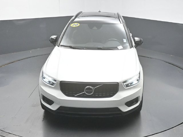 Used 2020 Volvo XC40 T5 R-Design w/ Protection Package AWD/4WD image 43