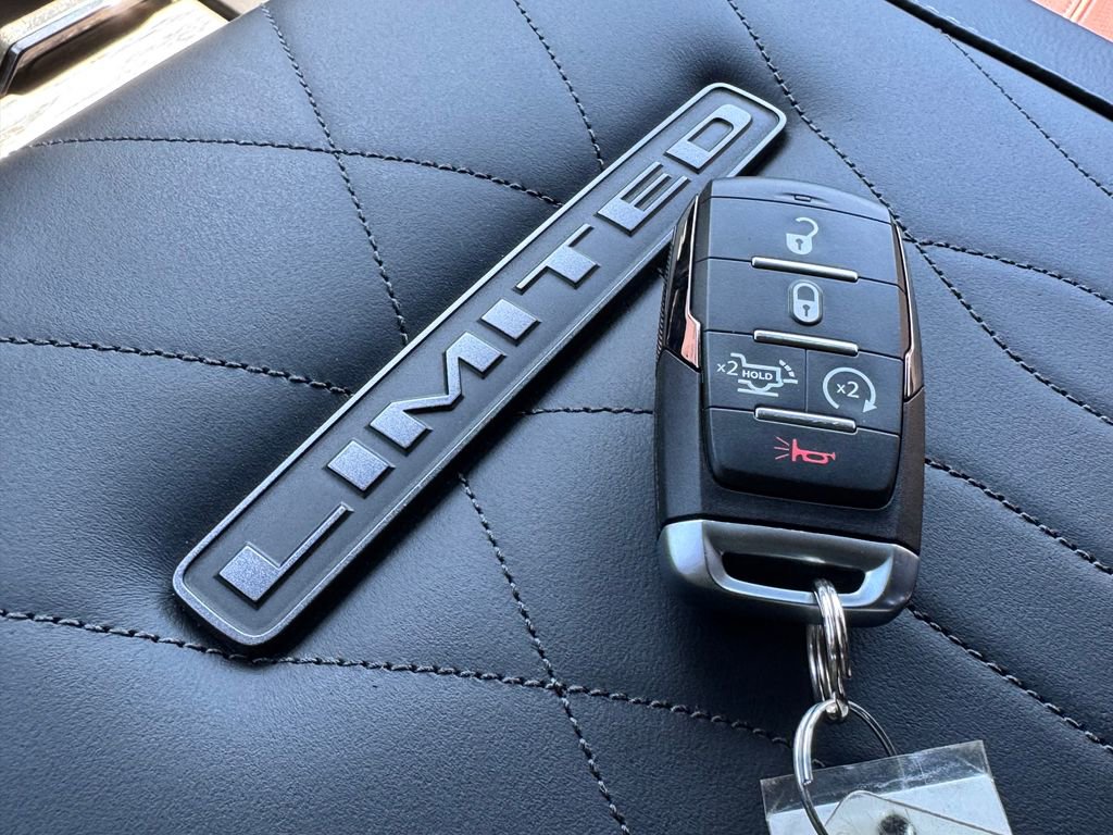 New 2026 RAM 2500 Limited AWD/4WD image 28
