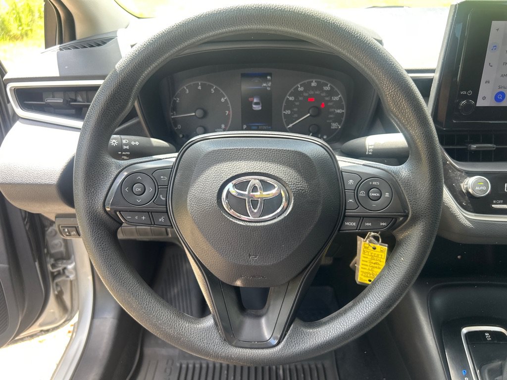 Used 2024 Toyota Corolla LE FWD image 9