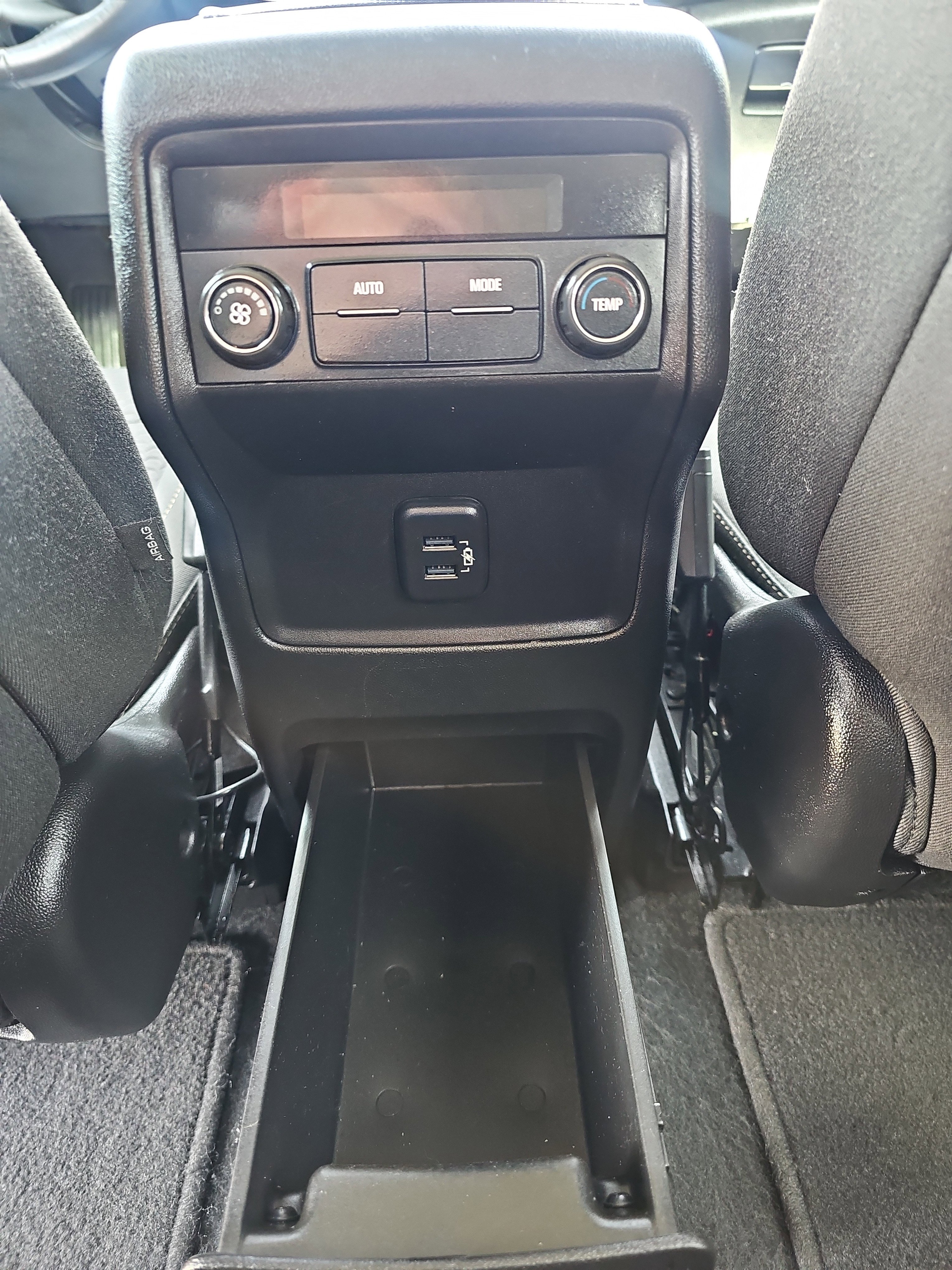 Used 2019 GMC Acadia SLE image 19