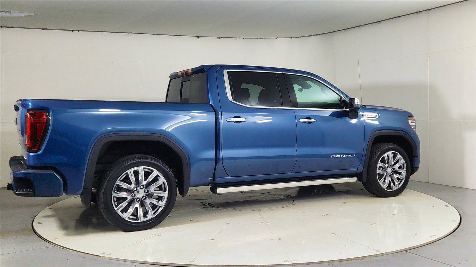 New 2026 GMC Sierra 1500 Denali image 6