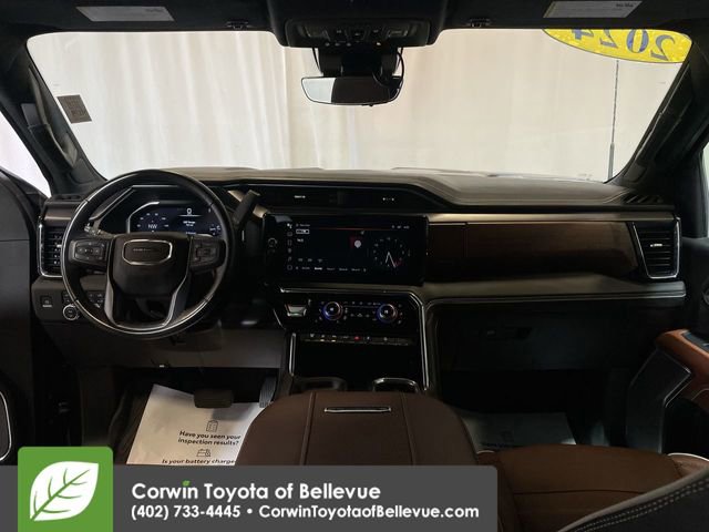 Used 2024 GMC Sierra 3500 Denali Ultimate image 11