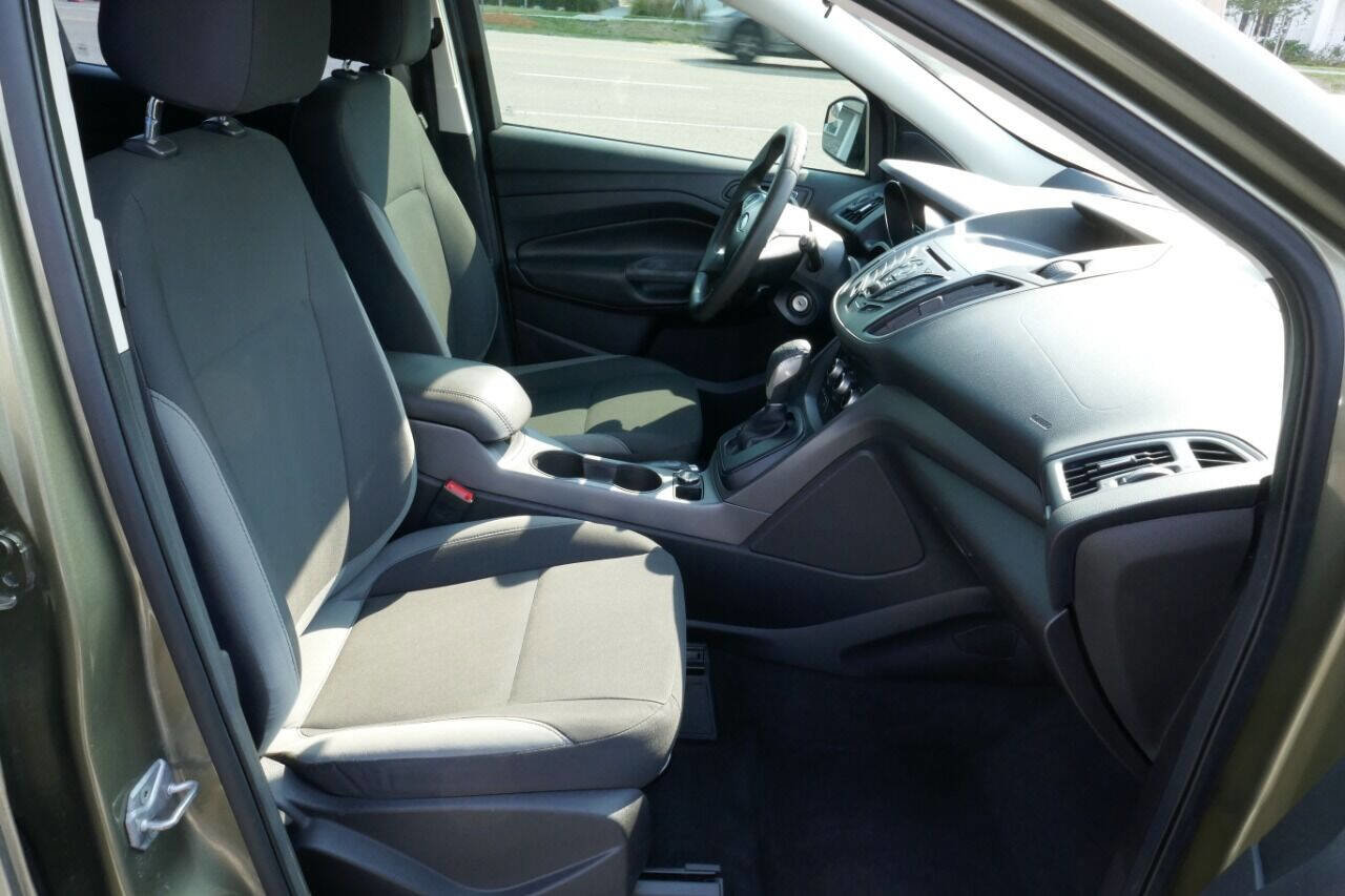 Used 2014 Ford Escape S image 20