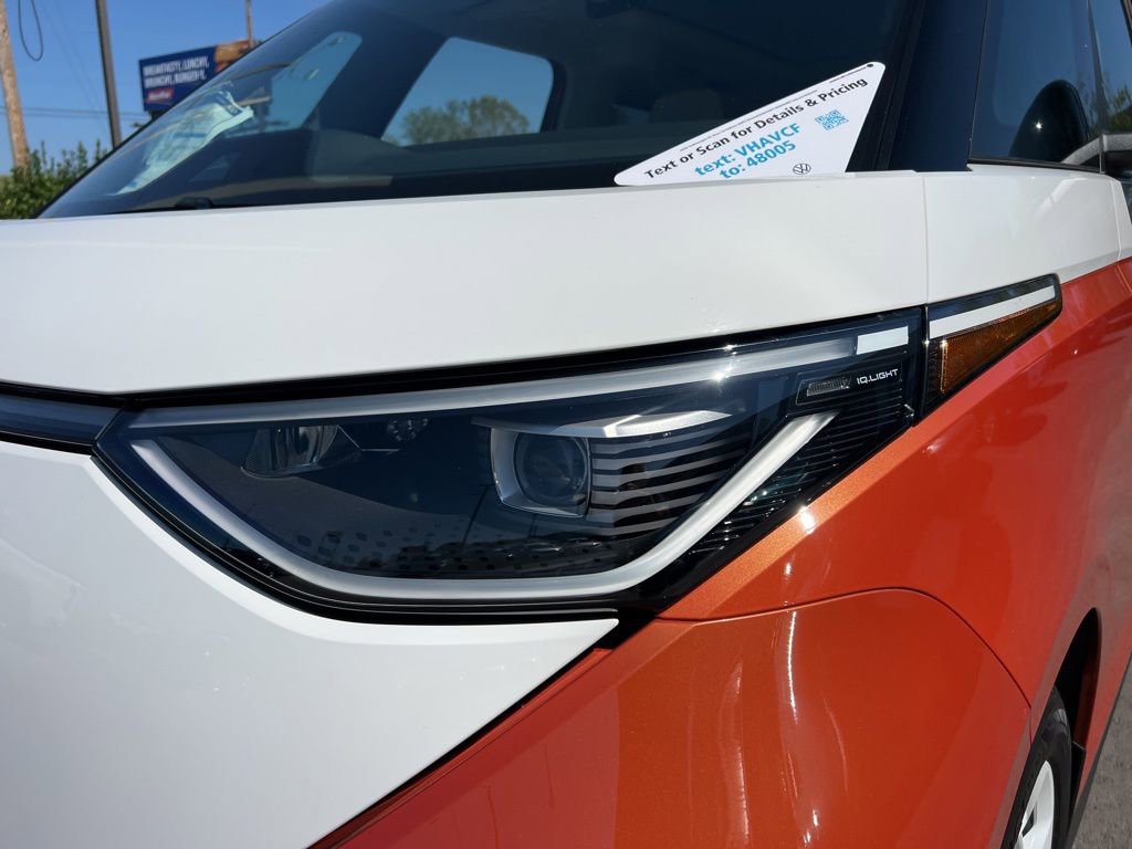 New 2025 Volkswagen ID. Buzz 1st Edition image 9