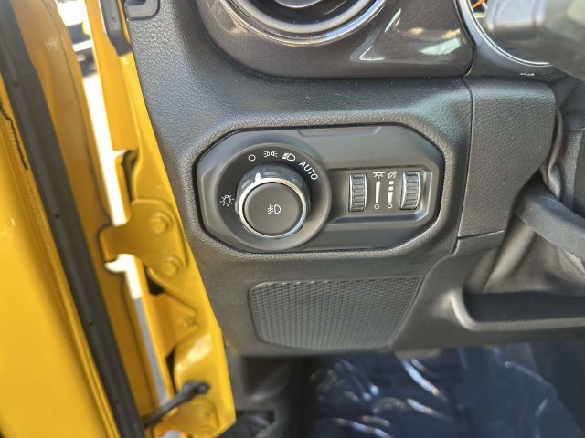 Certified 2021 Jeep Wrangler Unlimited Sport AWD/4WD image 29
