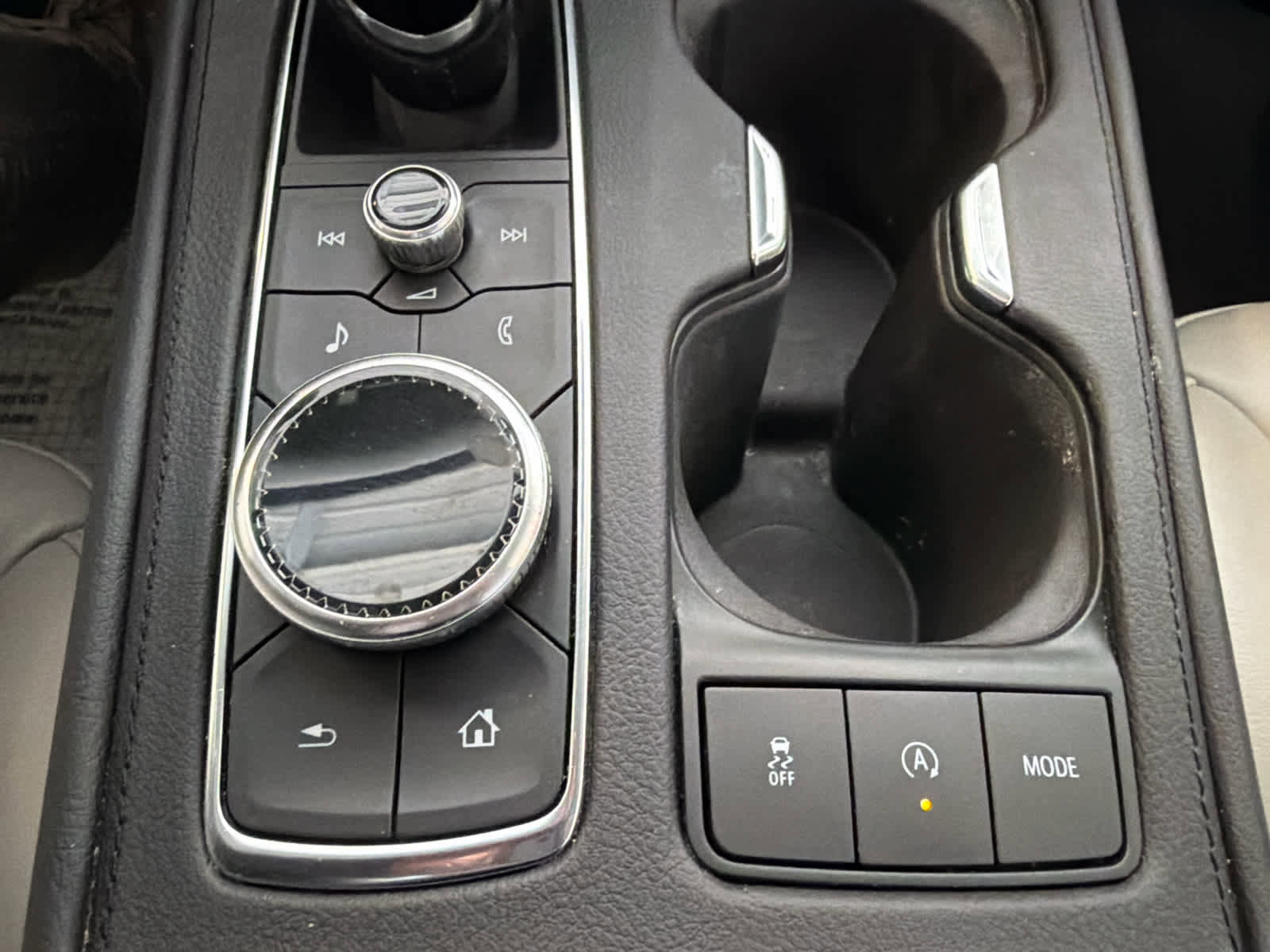 Used 2021 Cadillac XT4 Premium Luxury FWD image 58