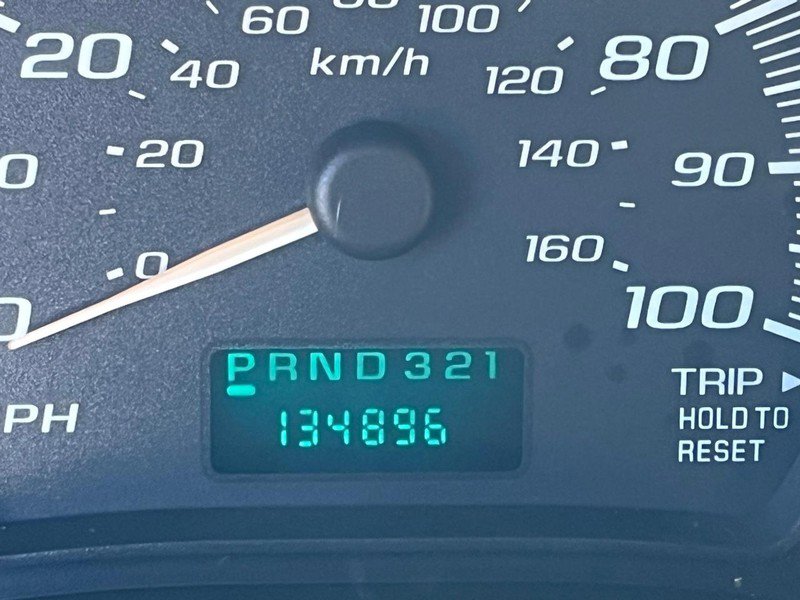 Used 2007 Chevrolet Express 2500 image 13