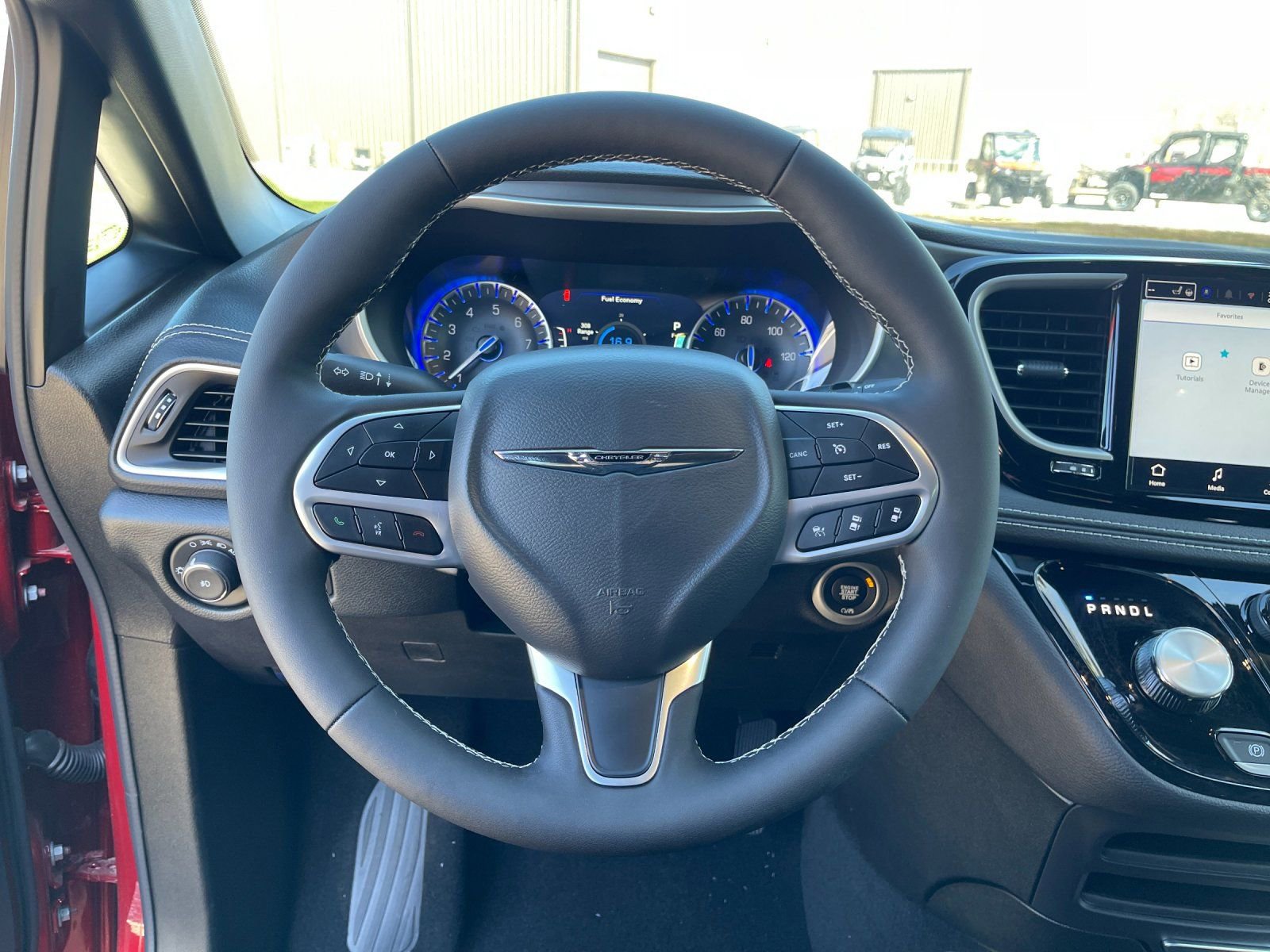 New 2026 Chrysler Pacifica Select image 26