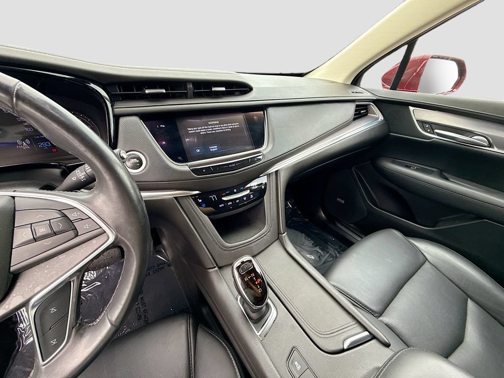 Used 2018 Cadillac XT5 Premium Luxury FWD image 28