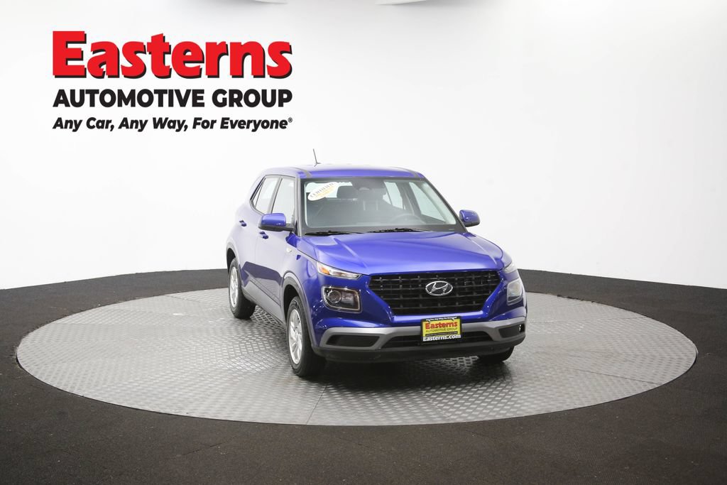 Used 2023 Hyundai Venue SE FWD image 52