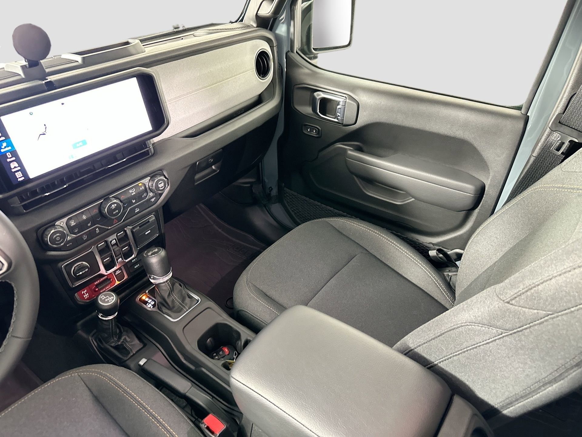 Used 2026 Jeep Wrangler Willys image 25