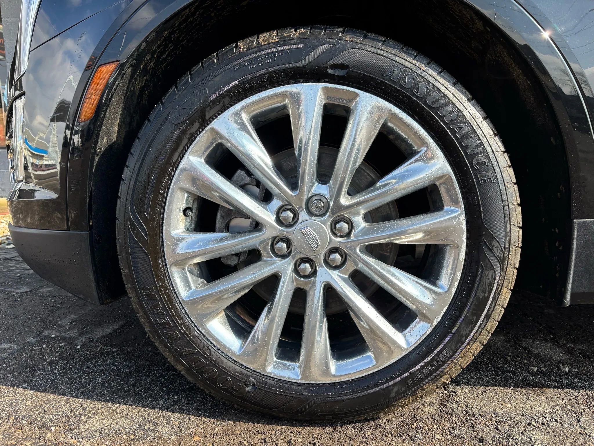 Used 2018 Cadillac XT5 Platinum image 12