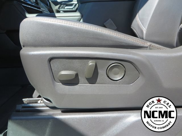 Used 2025 GMC Sierra 2500 AT4 AWD/4WD image 22