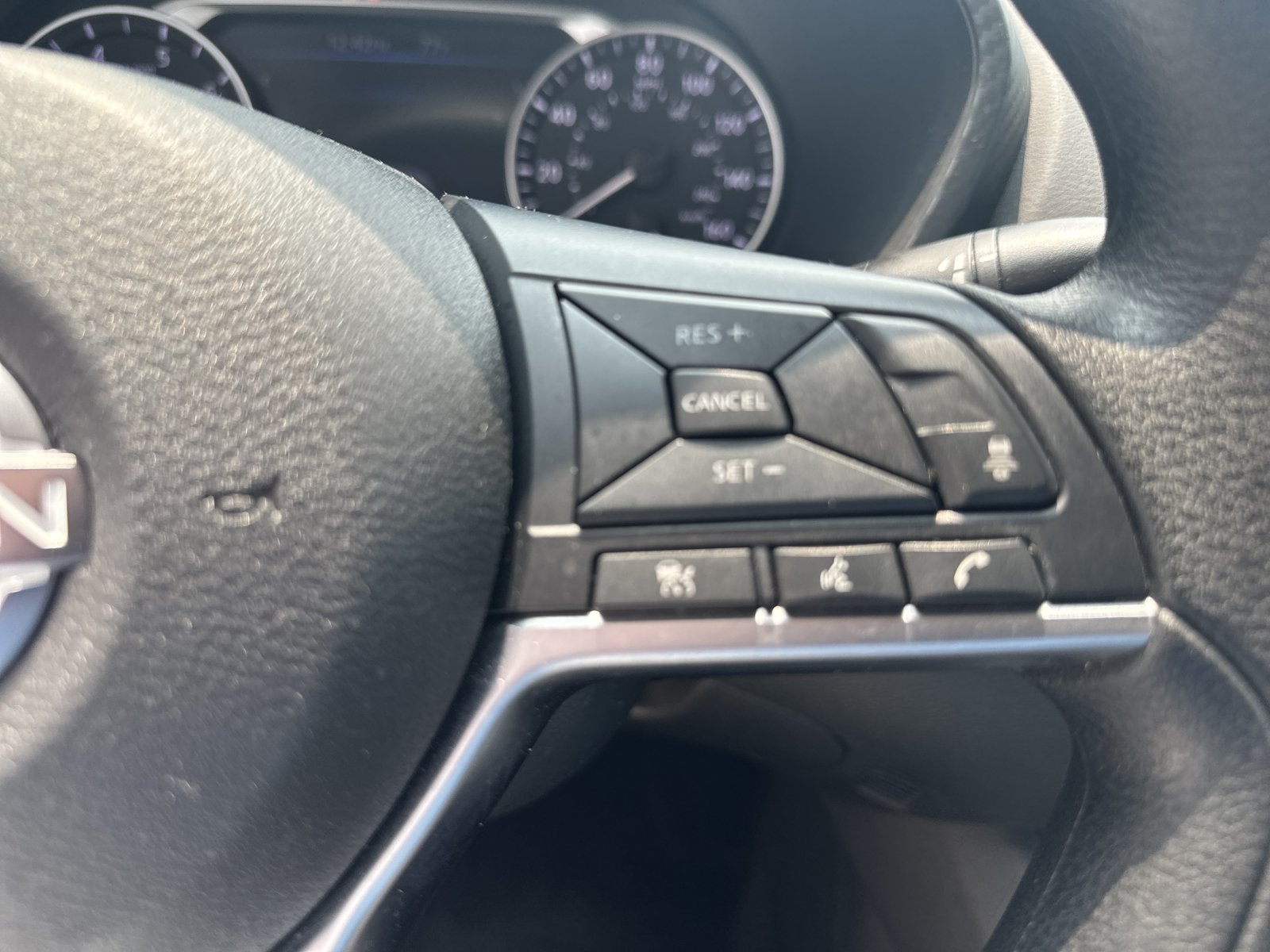 Used 2025 Nissan Sentra SV FWD image 13