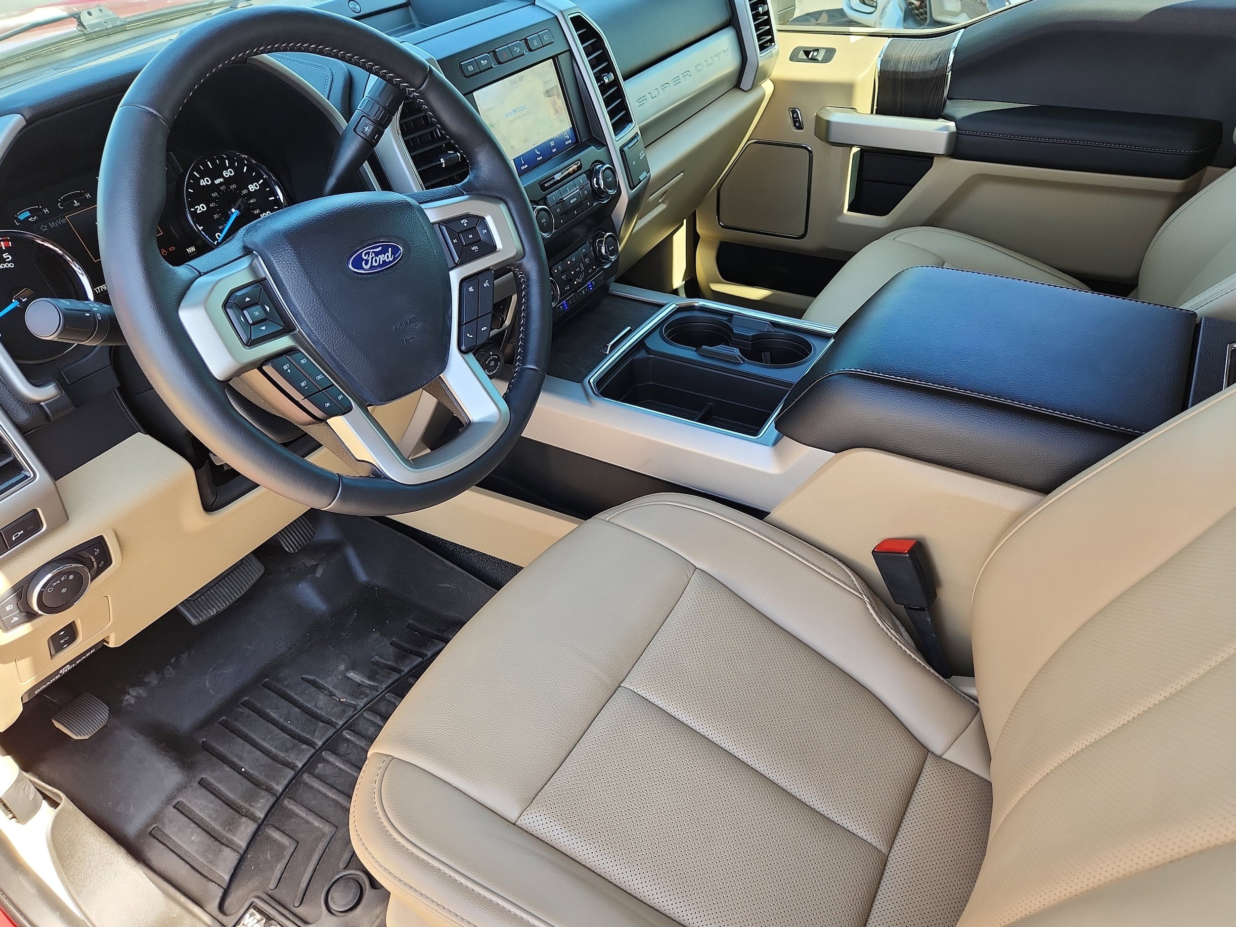 Used 2021 Ford F350 Lariat w/ Chrome Package AWD/4WD image 9