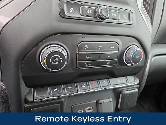 Used 2022 Chevrolet Silverado 1500 Custom Trail Boss w/ LPO, Dark Essentials Package image 19