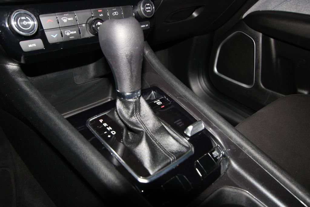 Used 2023 Jeep Compass Sport AWD/4WD image 16