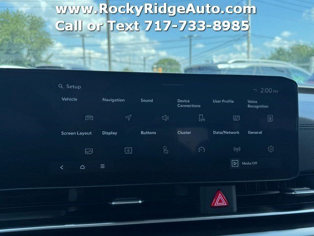 Used 2025 Kia Carnival FWD image 35
