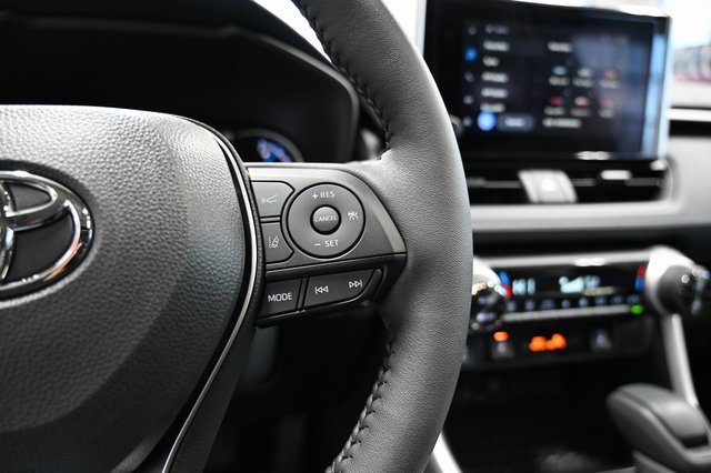 New 2025 Toyota RAV4 XLE image 23