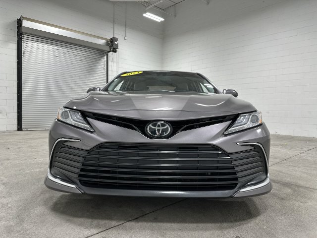 Used 2023 Toyota Camry XLE FWD image 10