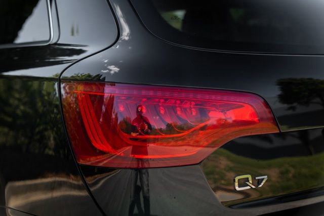 Used 2015 Audi Q7 3.0T Premium Plus w/ Premium Plus Package AWD/4WD image 15