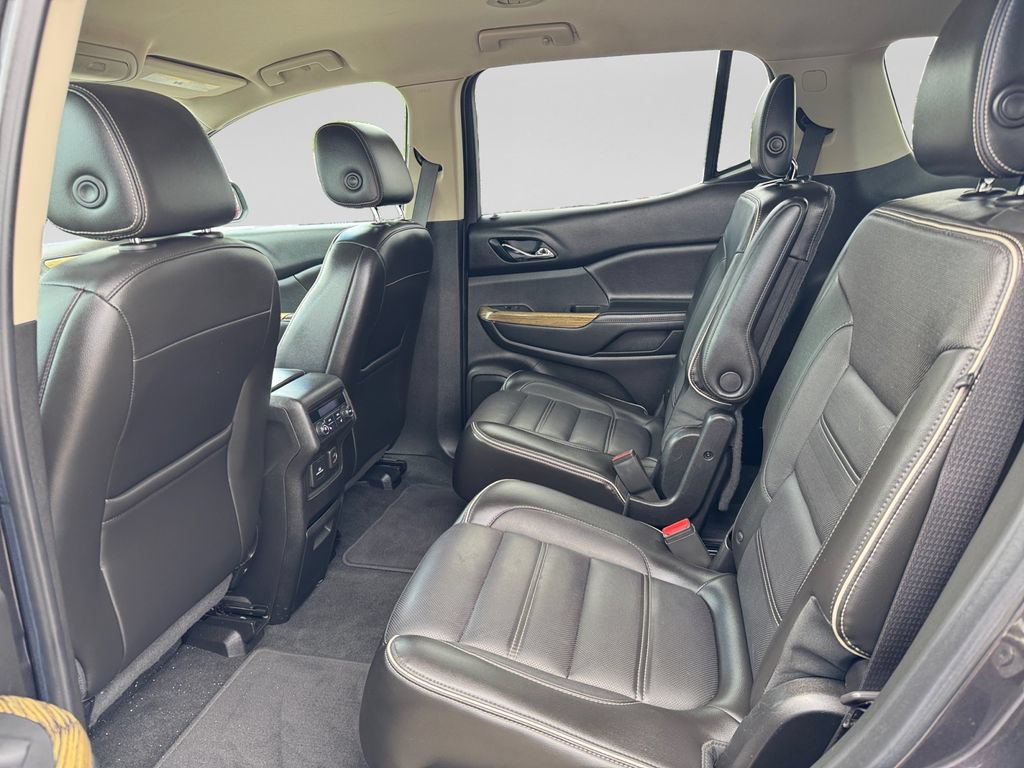 Used 2018 GMC Acadia Denali w/ Technology Package AWD/4WD image 15