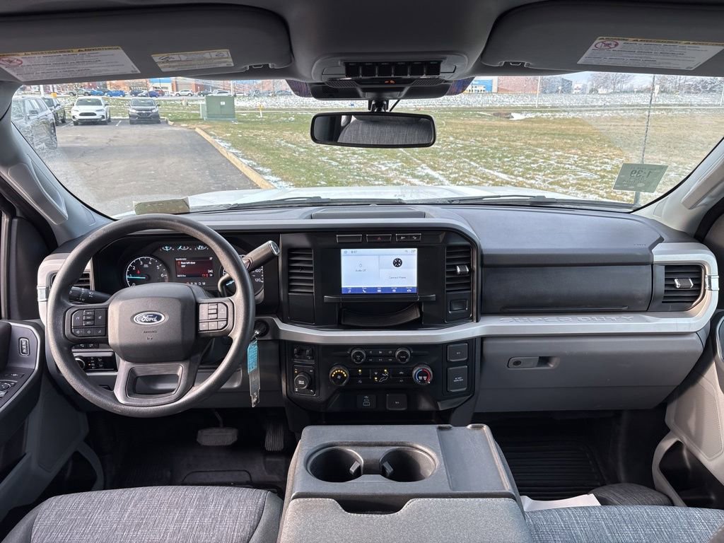 Used 2023 Ford F350 XLT w/ FX4 Off-Road Package image 18