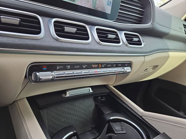 Used 2020 Mercedes-Benz GLS 450 4MATIC image 15