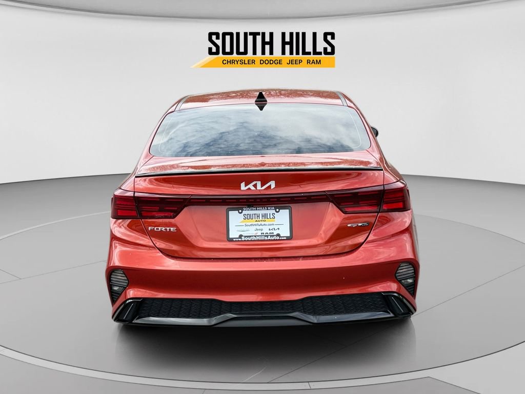 Certified 2023 Kia Forte GT-Line FWD image 4