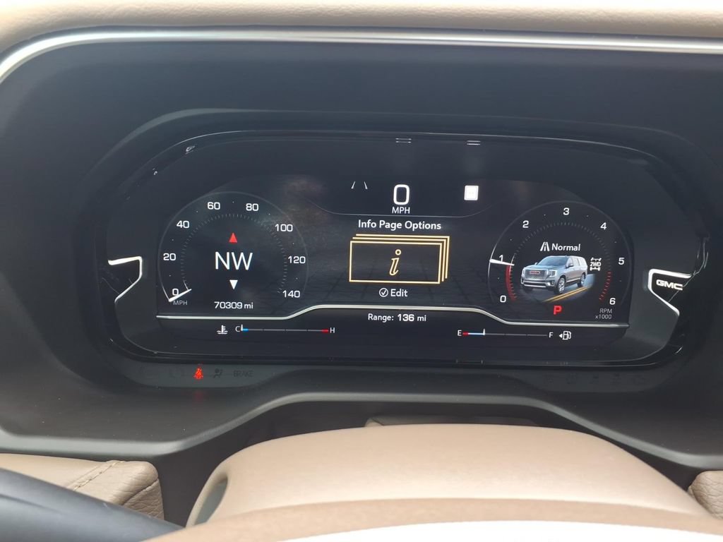 Used 2022 GMC Yukon Denali AWD/4WD image 25