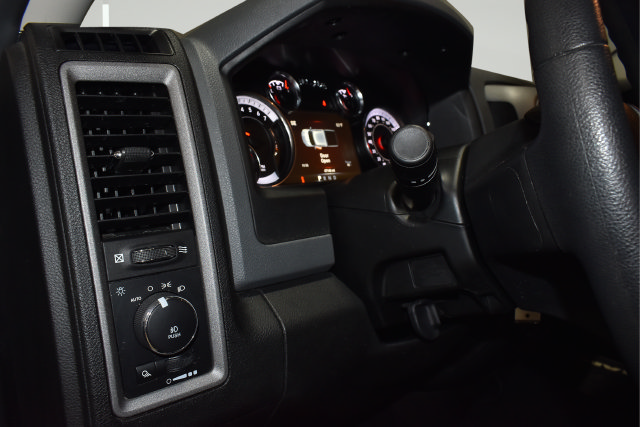 Used 2020 RAM 1500 Express w/ Wheel & Sound Group AWD/4WD image 19