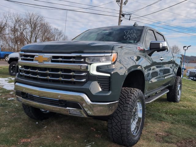 New 2026 Chevrolet Silverado 1500 LTZ w/ LTZ Premium Package image 3