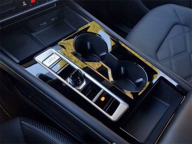 Certified 2024 Volkswagen Atlas Cross Sport SE w/ Black Wheel Package image 22