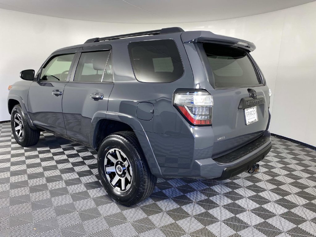 Used 2024 Toyota 4Runner TRD Off-Road Premium w/ Moonroof Package AWD/4WD image 6