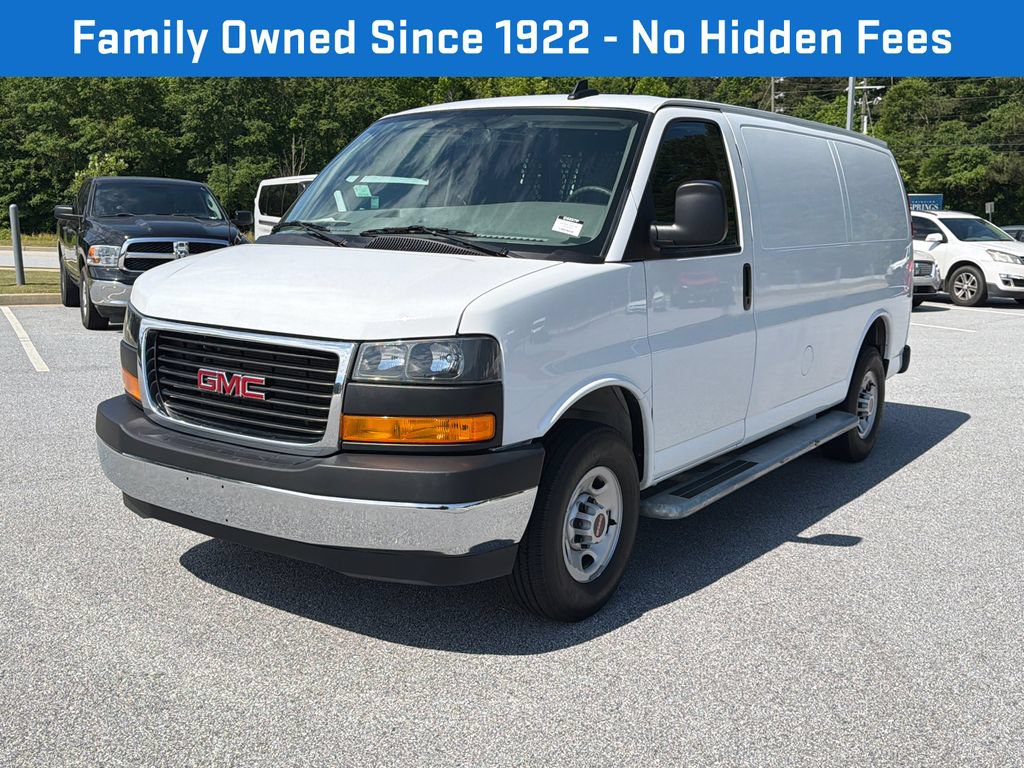 Used 2024 GMC Savana 2500 w/ Driver Convenience Package RWD image 3