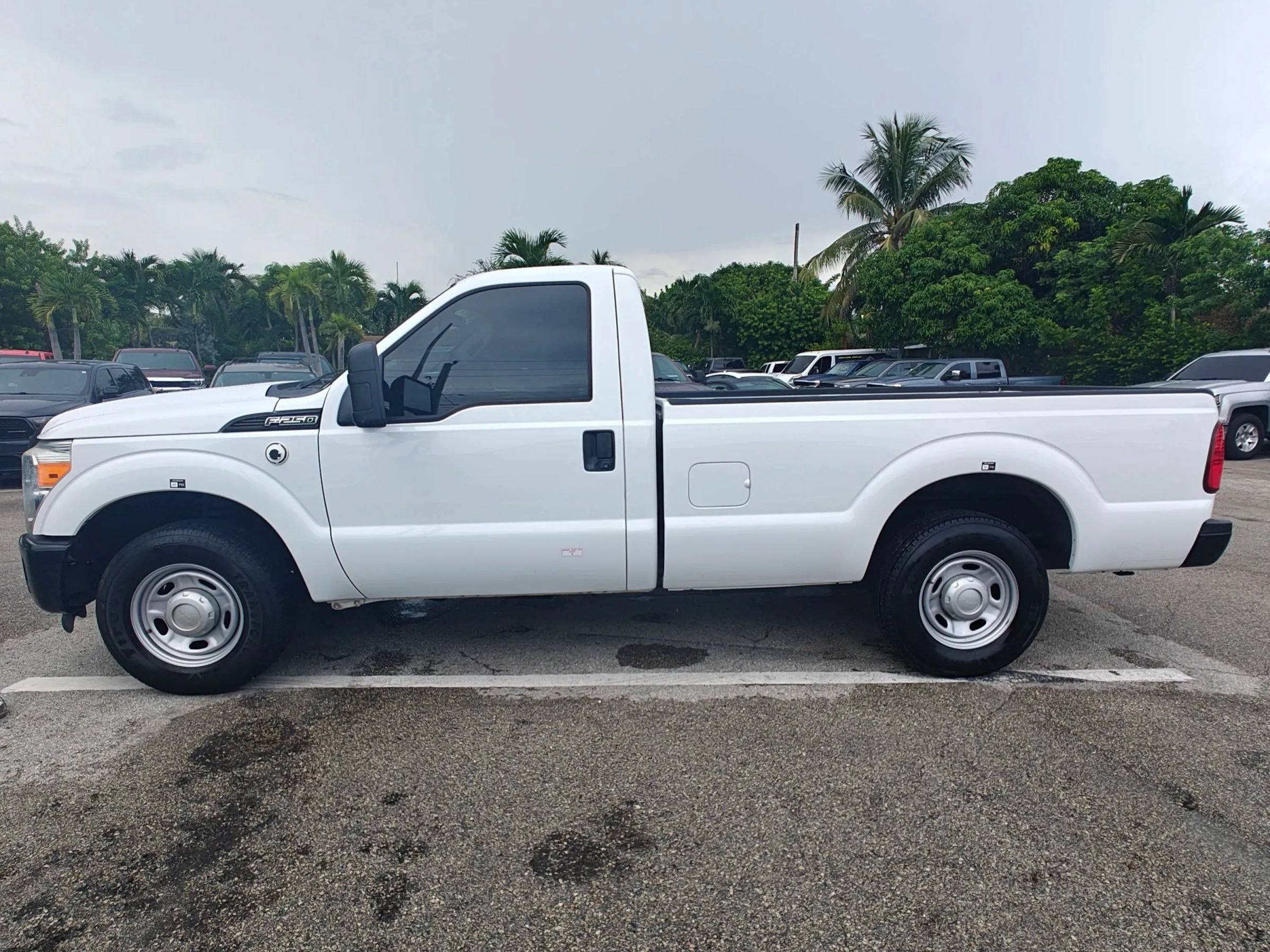 Used 2013 Ford F250 XL RWD image 4