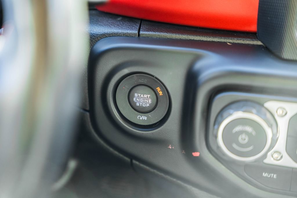 Used 2020 Jeep Wrangler Unlimited Rubicon image 24